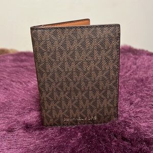 Michael Kors wallet